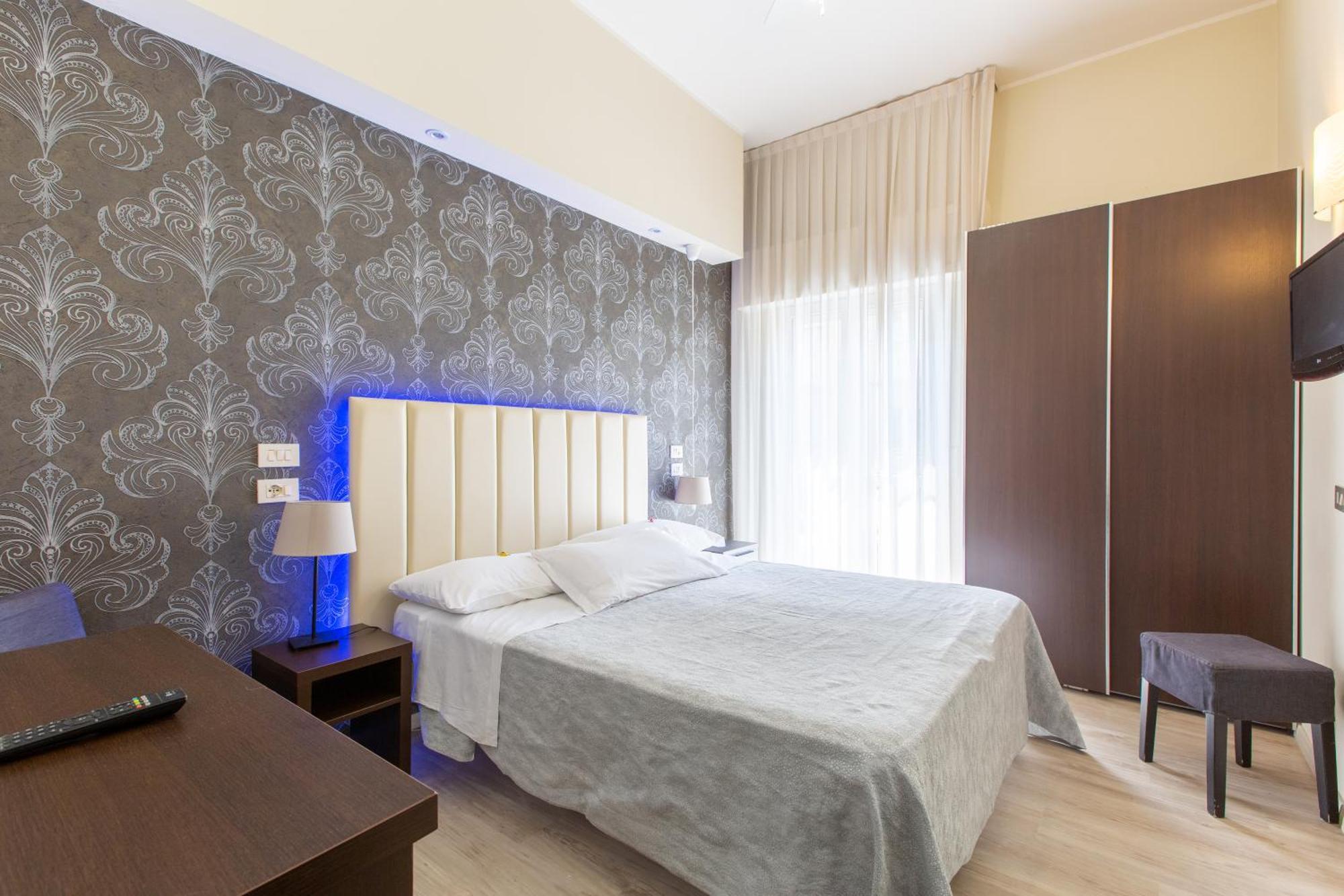 רימיני Hotel Gardenia מראה חיצוני תמונה