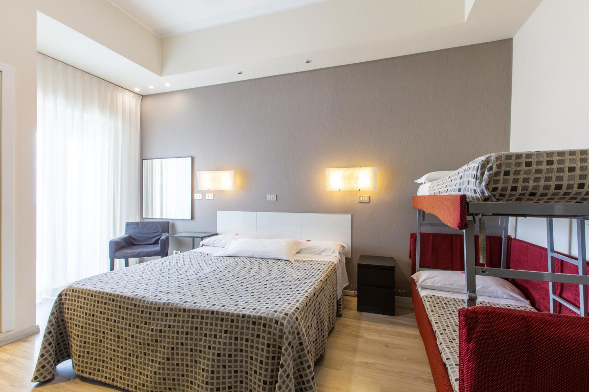 רימיני Hotel Gardenia מראה חיצוני תמונה