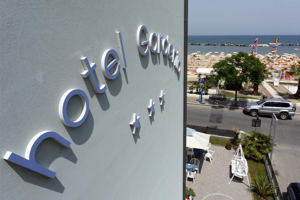 רימיני Hotel Gardenia מראה חיצוני תמונה
